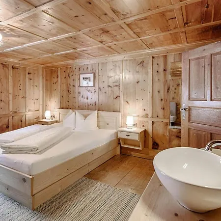 Bergfrieden بارتنين